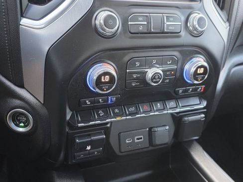 Used 2021 GMC Sierra 1500 SLT w/ SLT Premium Package AWD/4WD image 21