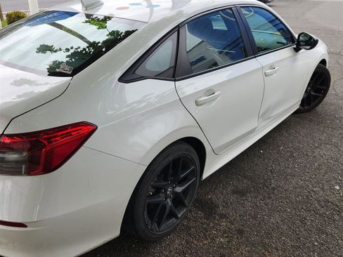 Used 2022 Honda Civic Sport image 3