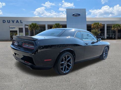 Used 2020 Dodge Challenger SXT w/ Blacktop Package image 4