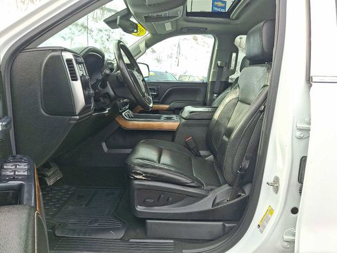 Used 2018 Chevrolet Silverado 1500 LTZ w/ Sport Package image 13