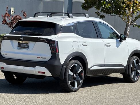 New 2026 Nissan Kicks SR w/ Cold Weather Package image 4