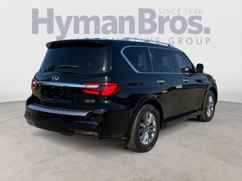 Certified 2022 INFINITI QX80 Luxe w/ Cargo Package RWD image 3