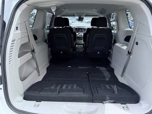 Certified 2023 Chrysler Voyager LX FWD image 11