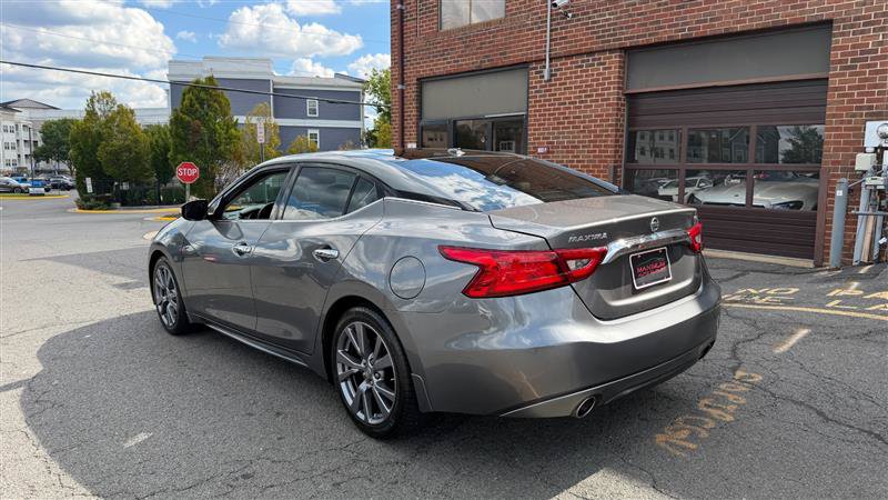 Used 2018 Nissan Maxima 3.5 SL FWD image 16