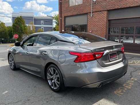 Used 2018 Nissan Maxima 3.5 SL FWD image 16