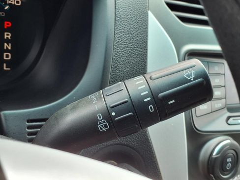 Used 2013 Ford Explorer FWD image 28