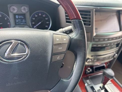 Used 2009 Lexus LX 570 4WD image 23