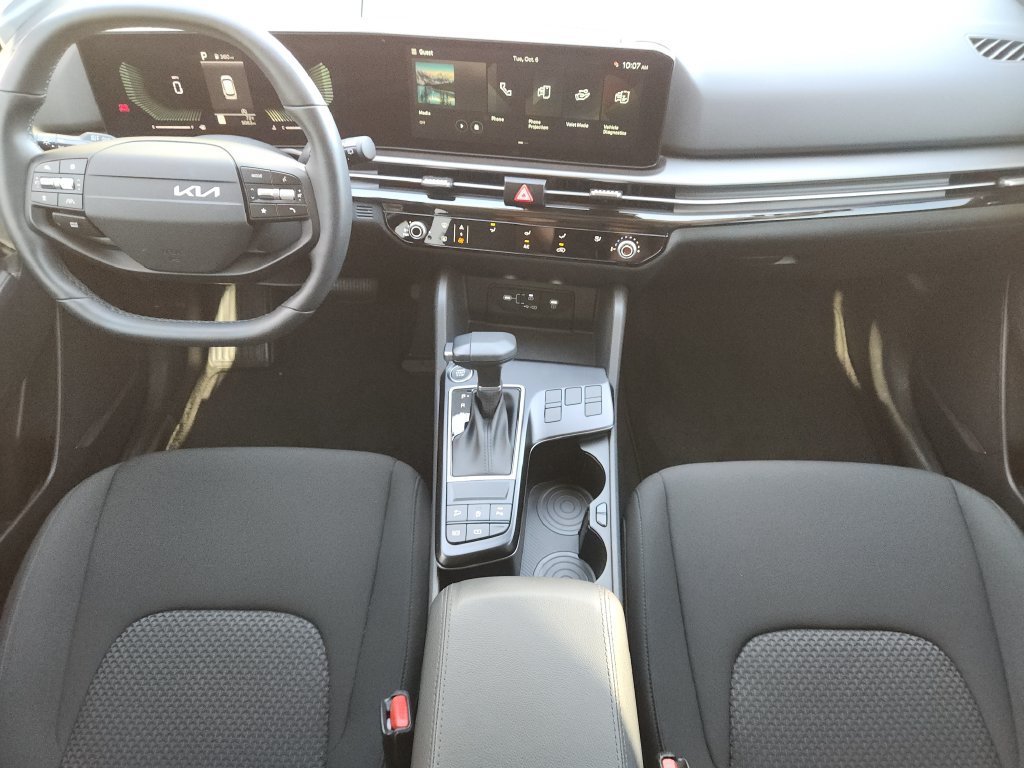 New 2026 Kia Sportage LX FWD image 21