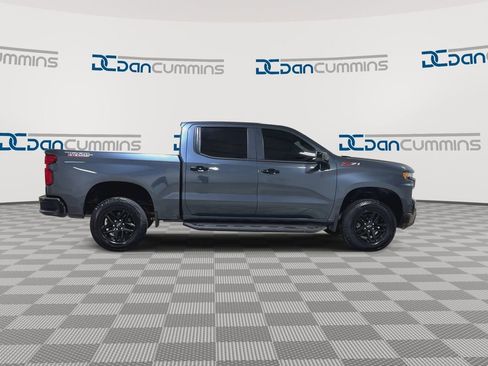 Used 2020 Chevrolet Silverado 1500 LT Trail Boss w/ Convenience Package AWD/4WD image 9