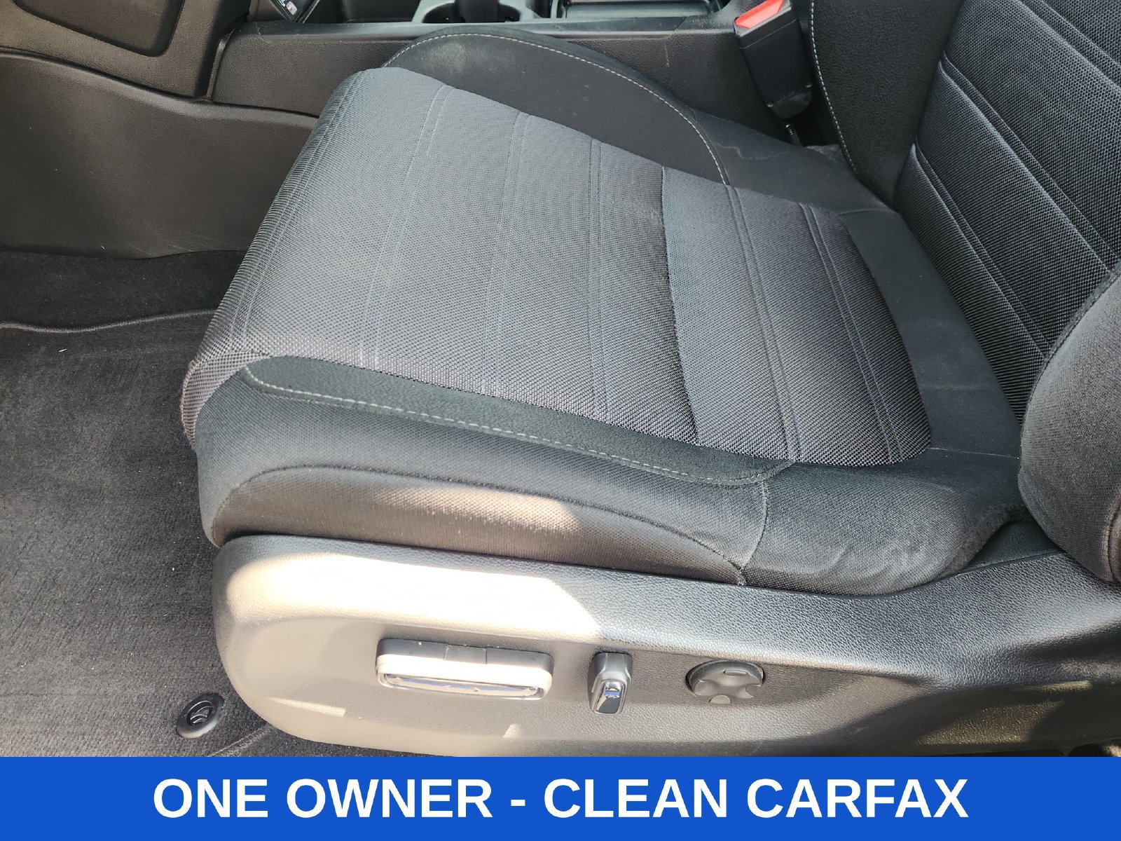 Used 2021 Honda CR-V EX image 29