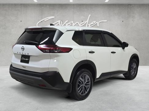 Used 2023 Nissan Rogue S image 16