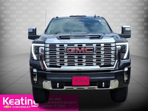 Used 2024 GMC Sierra 2500 Denali w/ Denali Reserve Package AWD/4WD image 10