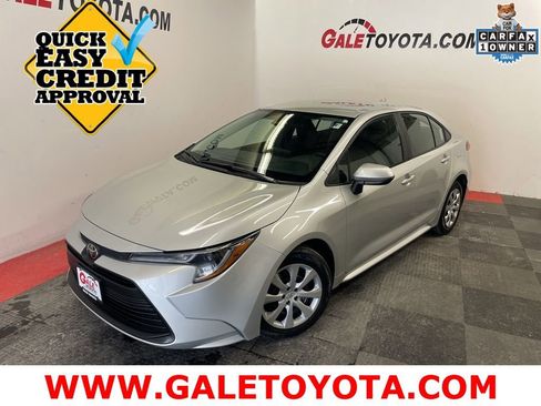 Used 2023 Toyota Corolla LE image 1