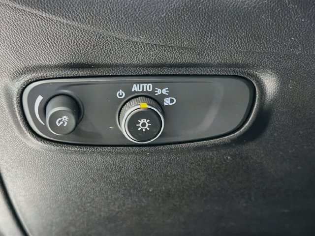 Certified 2020 Chevrolet Equinox LT AWD/4WD image 11