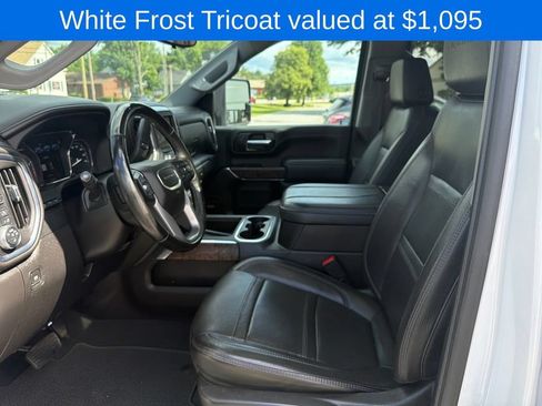 Used 2023 GMC Sierra 3500 Denali w/ Denali Ultimate Package AWD/4WD image 10