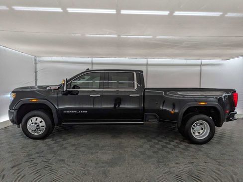 Used 2024 GMC Sierra 3500 Denali w/ Denali Reserve Package image 3