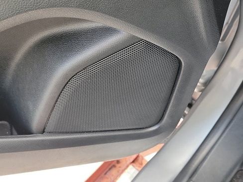 Used 2024 Ford Edge SEL image 29