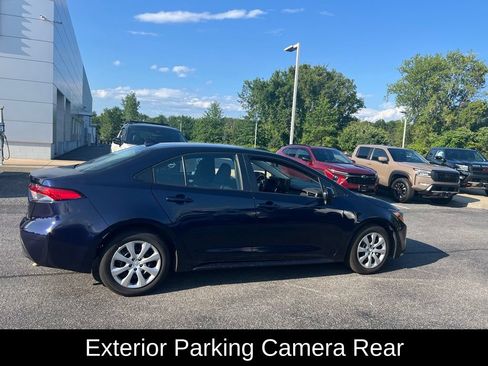 Used 2024 Toyota Corolla LE FWD image 12