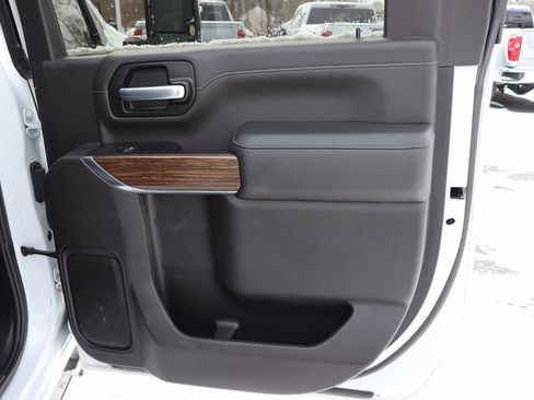 Used 2022 Chevrolet Silverado 3500 High Country w/ Safety Package II image 27