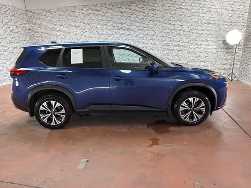 Used 2023 Nissan Rogue SV AWD/4WD image 8