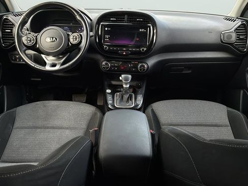 Used 2021 Kia Soul EX image 17