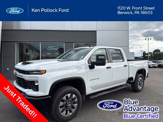 Used 2024 Chevrolet Silverado 2500 Custom w/ Custom Value Package AWD/4WD image 1