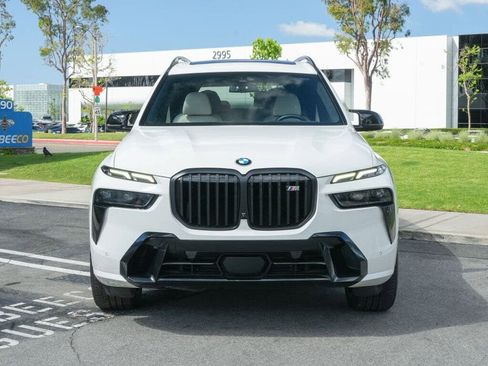 Used 2024 BMW X7 M60i w/ Executive Package AWD/4WD image 2