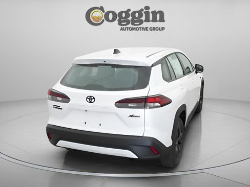New 2026 Toyota Corolla Cross L FWD image 15