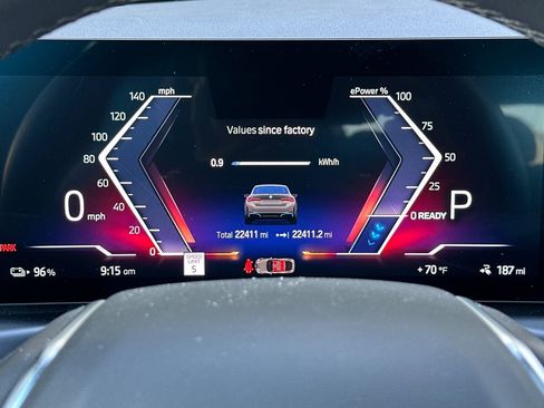 Used 2023 BMW i4 eDrive35 w/ Premium Package RWD image 23