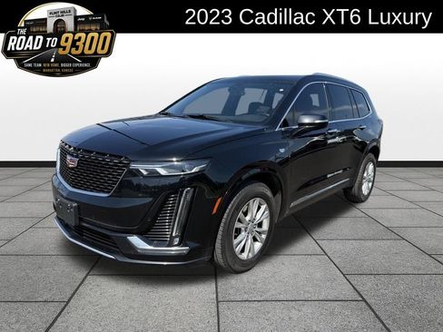 Used 2023 Cadillac XT6 Luxury AWD/4WD image 1