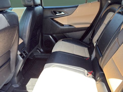 Used 2026 Chevrolet Equinox ACTIV w/ Convenience Package III FWD image 23