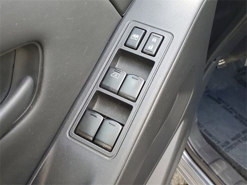 Used 2022 Nissan Frontier S image 20