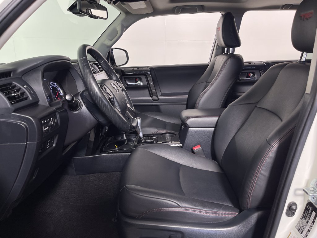 Certified 2023 Toyota 4Runner TRD Off-Road Premium w/ Off Road Premium Plus Package AWD/4WD image 12
