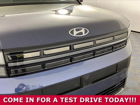 Used 2025 Hyundai Santa Fe Limited AWD/4WD image 33