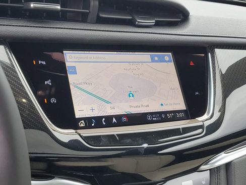 New 2025 Cadillac XT6 Sport w/ Technology Package image 50