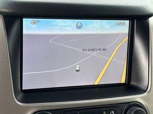 Used 2015 GMC Yukon Denali w/ Premium Package image 31