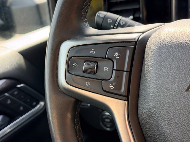 Used 2026 Chevrolet Silverado 3500 LTZ w/ LTZ Plus Package AWD/4WD image 12