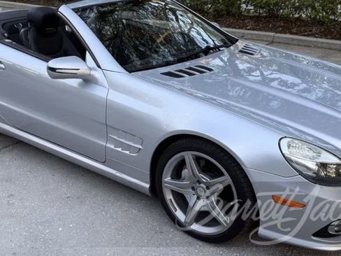 Used 2009 Mercedes-Benz SL 550 image 1