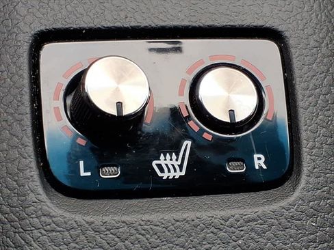 Used 2015 Toyota Avalon XLE Touring Sport Edition image 18