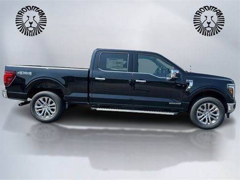 New 2025 Ford F150 Lariat w/ Equipment Group 502A High image 4