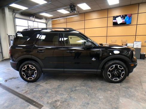 Certified 2023 Ford Bronco Sport Outer Banks w/ Tech Package image 8