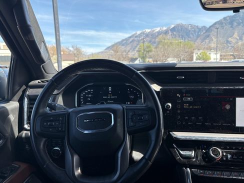 Used 2024 GMC Sierra 1500 Denali Ultimate image 14
