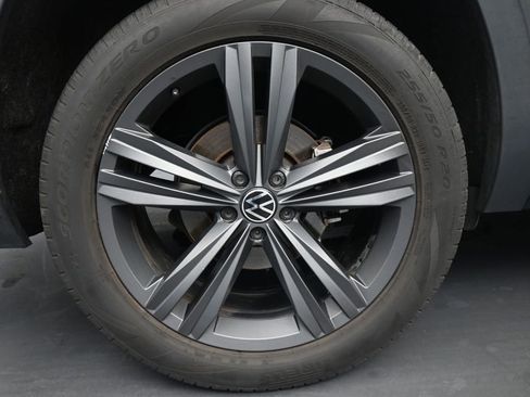 Used 2021 Volkswagen Atlas Cross Sport SE AWD/4WD image 10