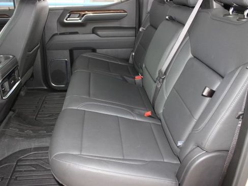 Used 2024 GMC Sierra 1500 Elevation w/ Elevation Premium Package AWD/4WD image 23