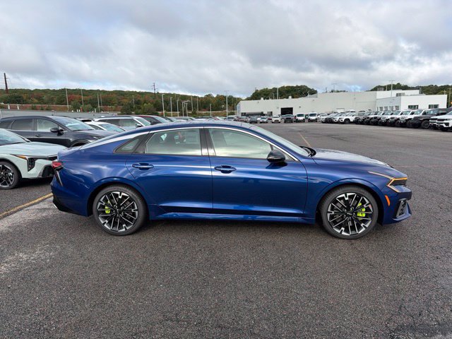 New 2027 Kia K5 GT FWD image 2