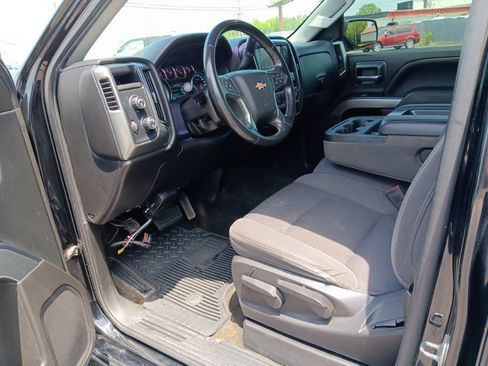 Used 2018 Chevrolet Silverado 1500 LT AWD/4WD image 24