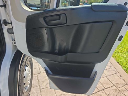 Used 2021 RAM ProMaster 2500 FWD image 23