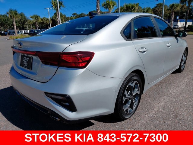 Used 2019 Kia Forte LXS FWD image 5