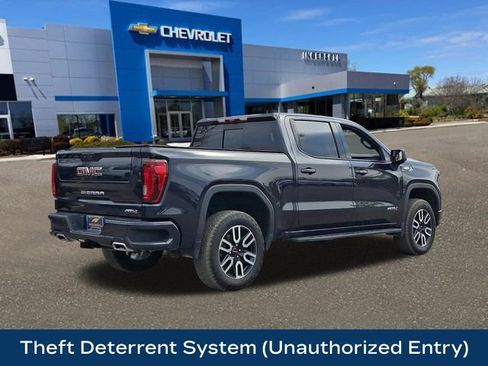 Used 2025 GMC Sierra 1500 AT4 w/ AT4 Premium Package image 26