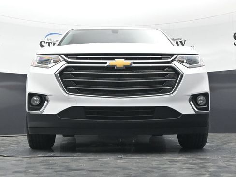 Used 2020 Chevrolet Traverse LT FWD image 29